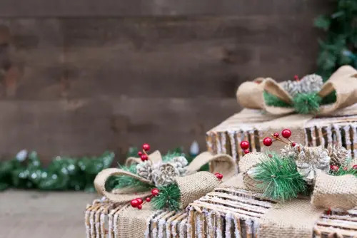 Main Image for Blog: Should I sell my home during the Holiday's?